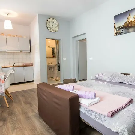 Marinko Apartamento *